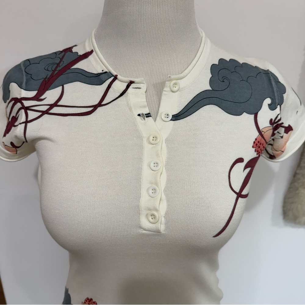 Raw 7 Dragonfly XS Embellished Shortsleeved Top - Picture 5 of 5
